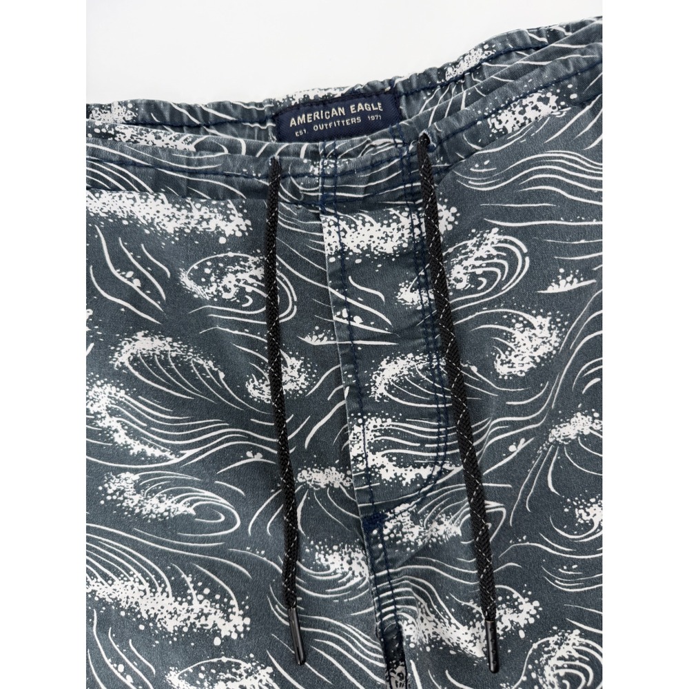 American Eagle Mens Wave Print Drawstring Shorts Blue White Medium
